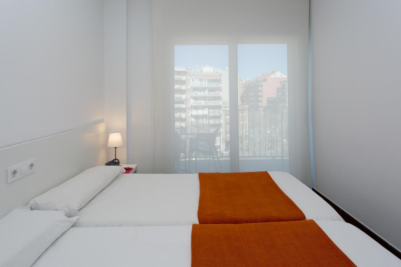 08028 Apartments Barcelona Exterior photo